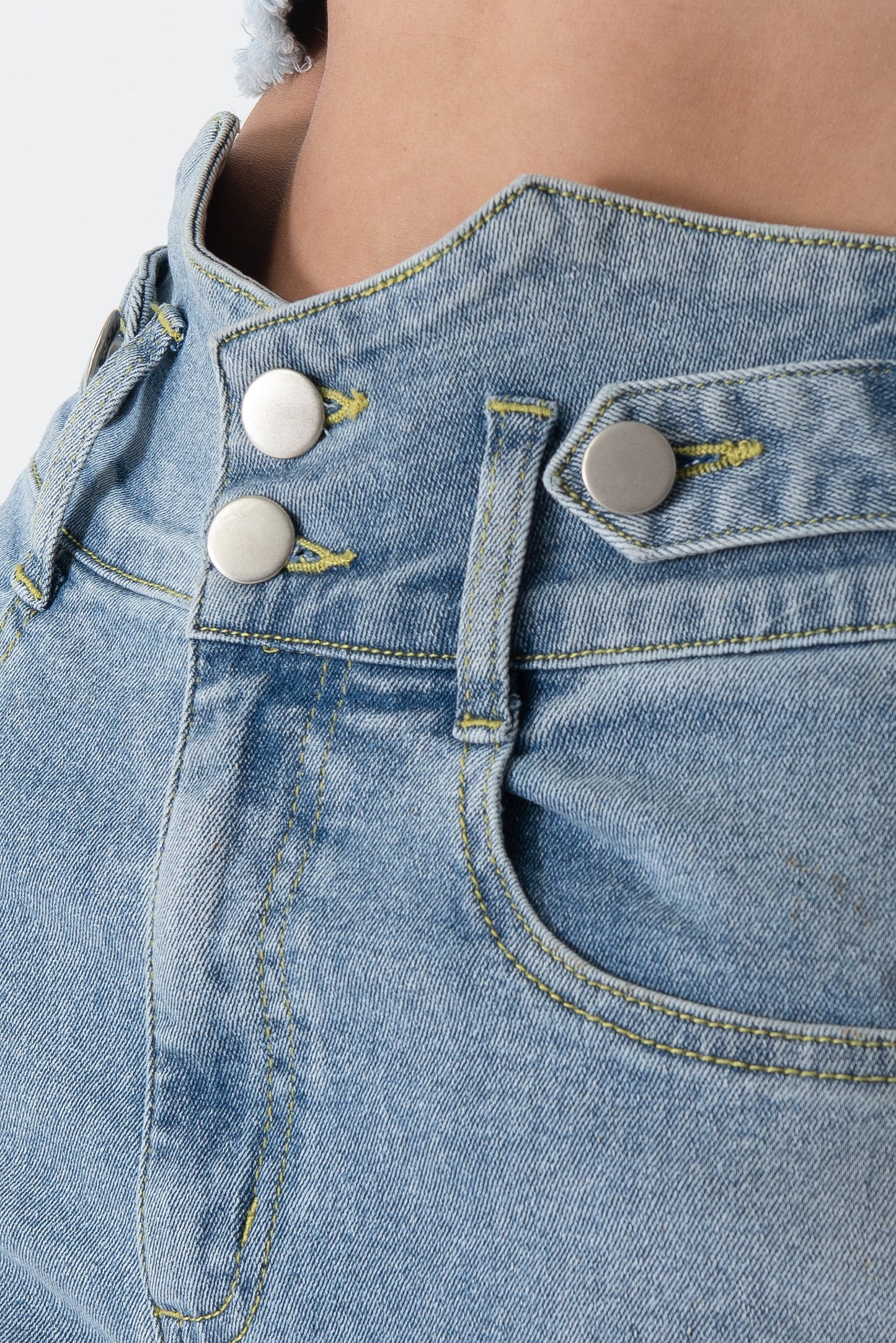 Perfect High Waist Denim Medium Stretch Jeans With Vintage Button Design